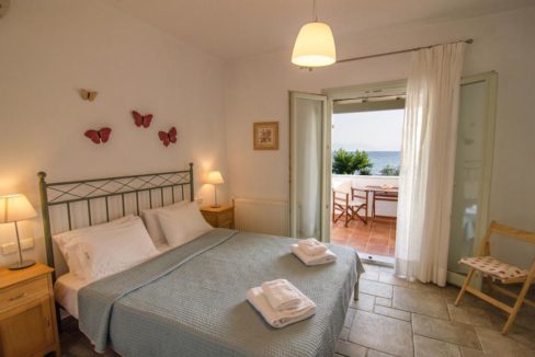 Seafront Villa in Avlaki Corfu 8