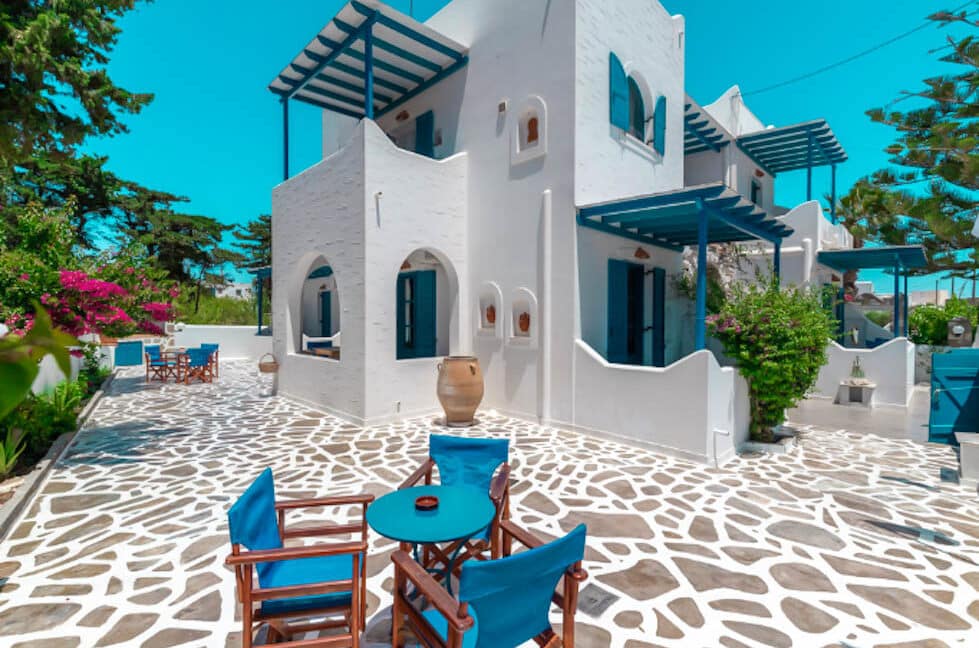 Small Apartments Hotel in Paros, Parikia, Hotel for Sale Paros