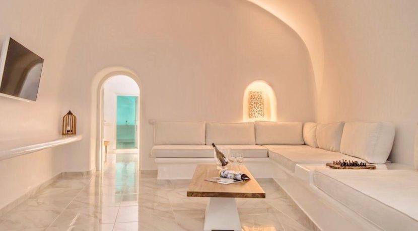 Villa For Sale in Santorini Island 4