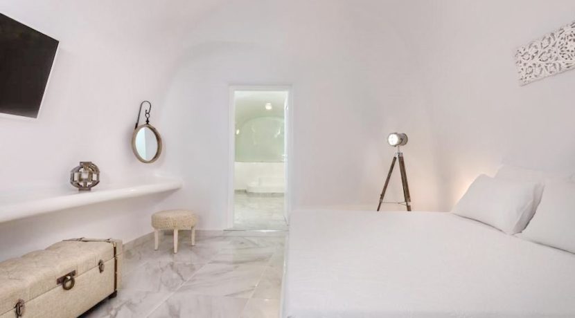 Villa For Sale in Santorini Island 9