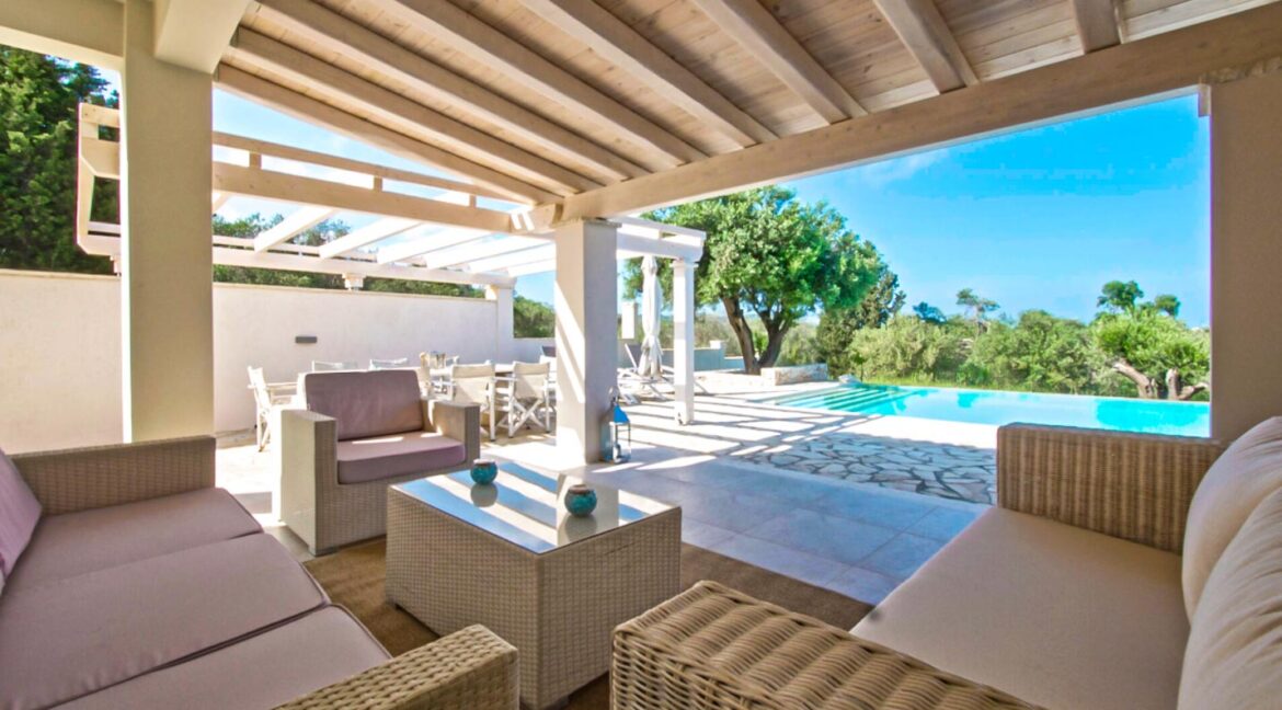 Villa in Corfu for Sale 15