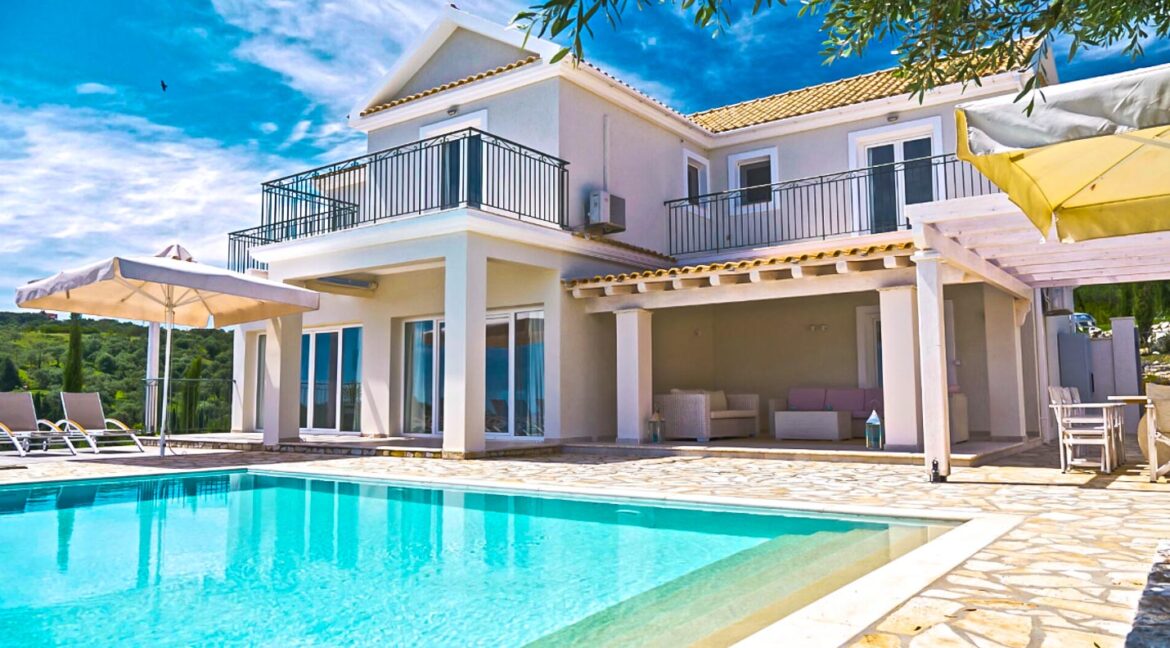 Villa in Corfu for Sale