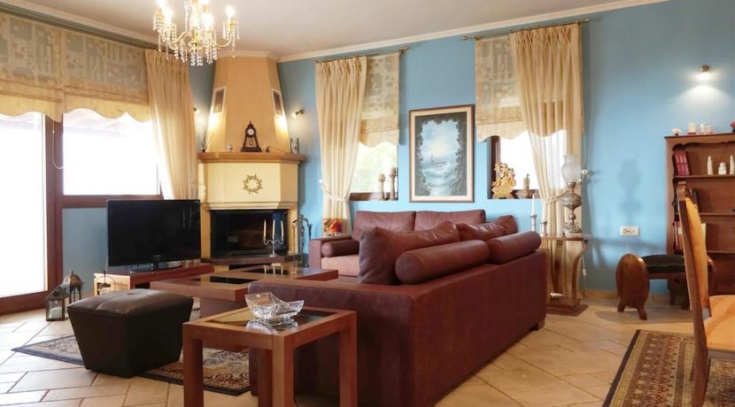 Villa in Skiathos Island Greece 3