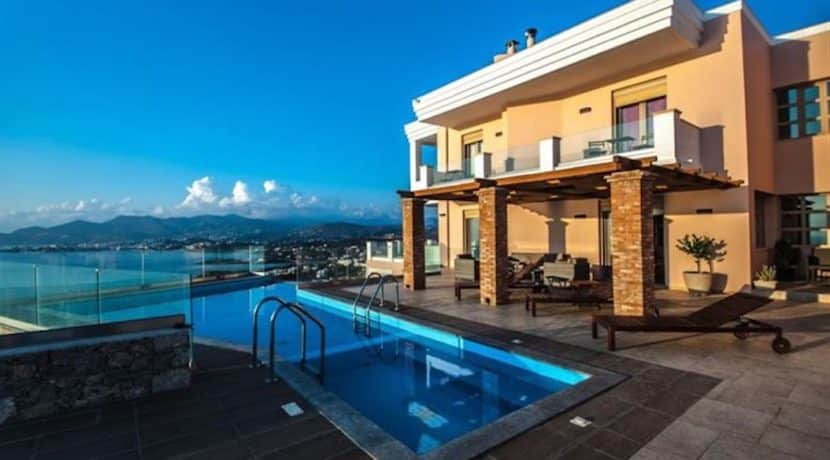 Villa near the Sea in Crete, Agios Nikolaos for sale 1