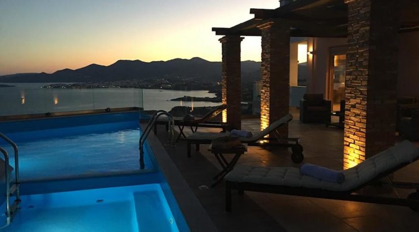 Villa near the Sea in Crete, Agios Nikolaos for sale 27