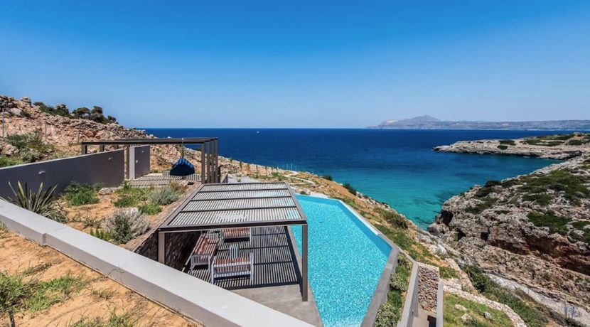 Amazing Seafront Villa in Crete. Property for sale in Crete Chania, property for sale in Greece beachfront, luxury waterfront homes for sale in Greece 23