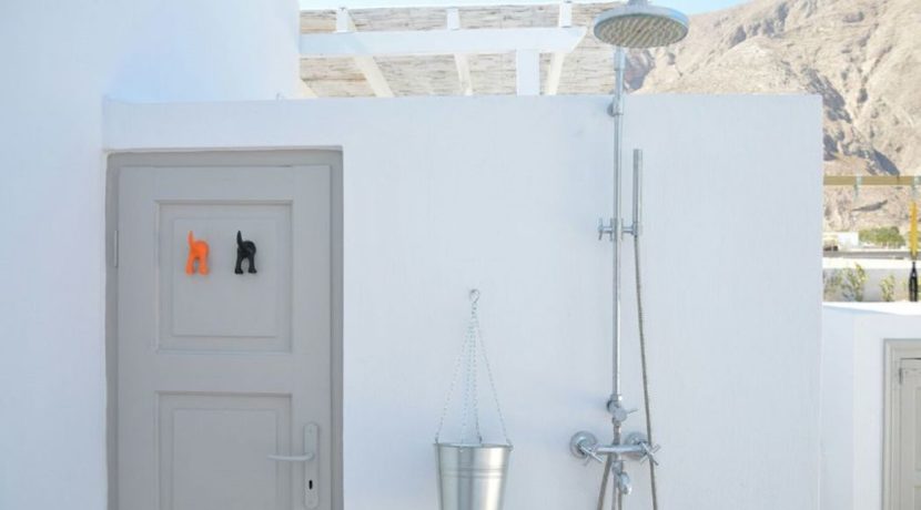Beautiful House in Santorini, Perissa Santorini, Property for sale in Perissa Santorini, Santorini houses for sale 11