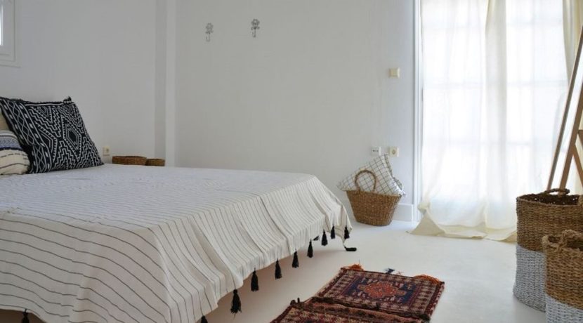 Beautiful House in Santorini, Perissa Santorini, Property for sale in Perissa Santorini, Santorini houses for sale 14