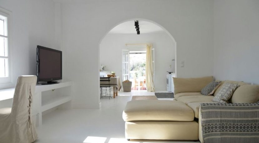 Beautiful House in Santorini, Perissa Santorini, Property for sale in Perissa Santorini, Santorini houses for sale 15