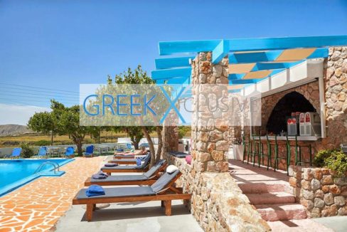 Hotels-for-sale-Greece,-Santorini-property-for-sale,-Invest-Santorini-Greece-1