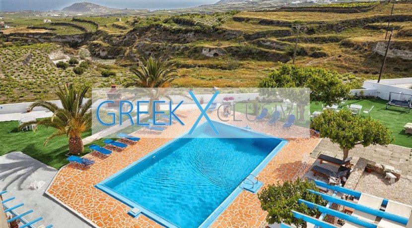 Hotels-for-sale-Greece,-Santorini-property-for-sale,-Invest-Santorini-Greece-3