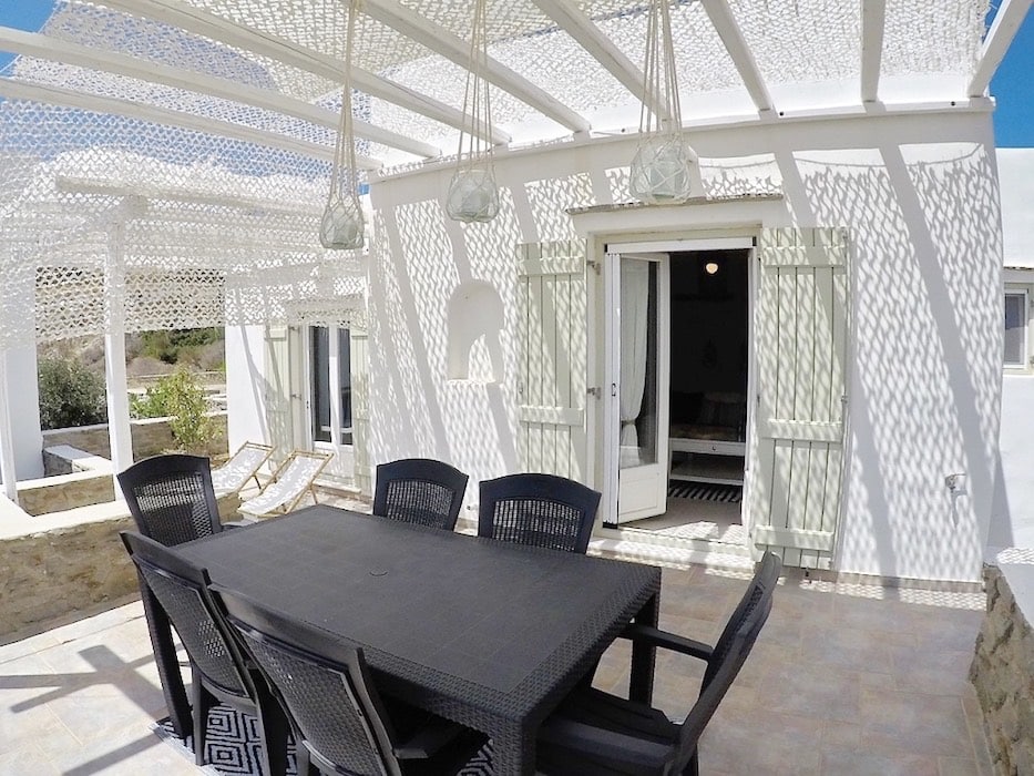 Paros Greece House Ideal For EU Residency - Greece Golden VIsa, Golden residency in Greece, Greece residence permit, Golden visa Greece real estate