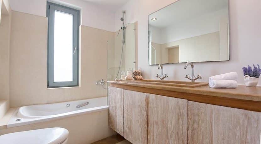 Seafront Luxury Villa in Porto Heli, Peloponnese. Beachfront houses for sale in Greek islands, Greece property for sale by the beach 9