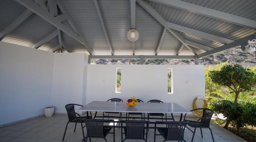 Seafront Villa near Ierapetra in Crete. Crete property for sale or rent 16