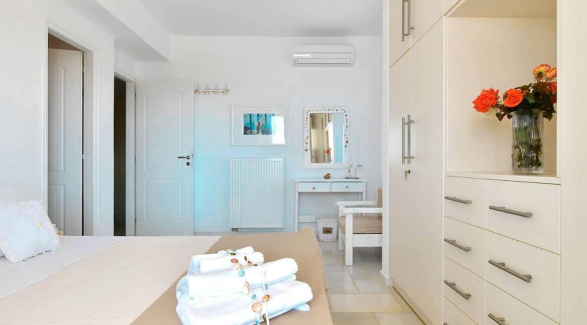 Villa in Paros, Paros Properties for Sale 10