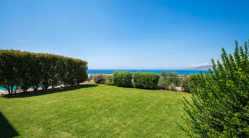 2 Luxury Villas for sale in Chania Crete, Property for sale in Crete, Property for sale in Crete Chania, Villas in Crete for sale near the sea 5
