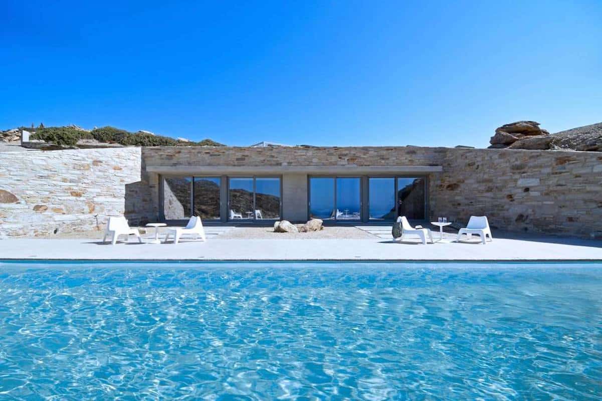 6 room Luxury Property in Ios Greece,  Mylopotas