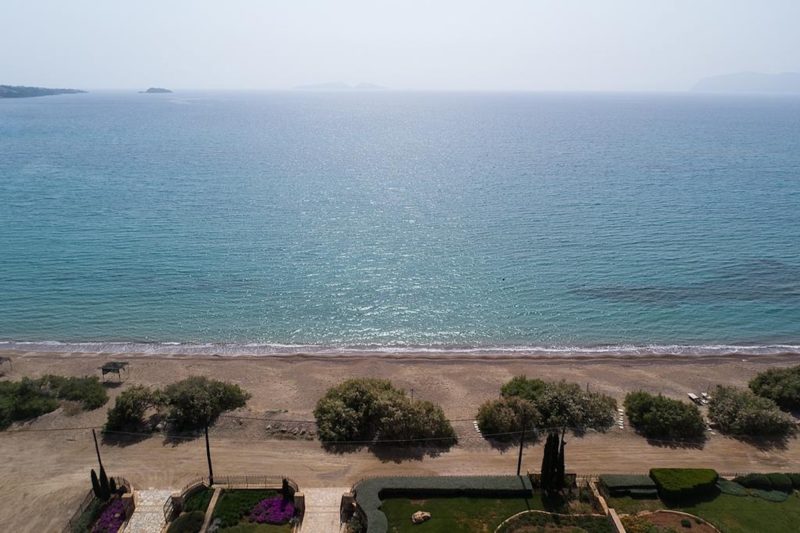 Magnifique villa en bord de mer dans le Péloponnèse, à Porto Heli, Petrothalassa in 37.337292124648,23.186512171399,12