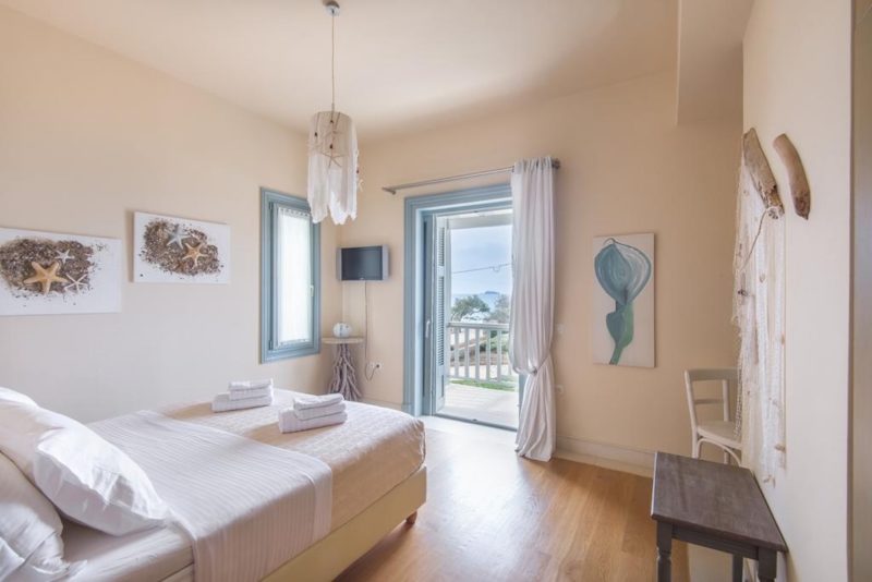Magnifique villa en bord de mer dans le Péloponnèse, à Porto Heli, Petrothalassa in 37.337292124648,23.186512171399,12