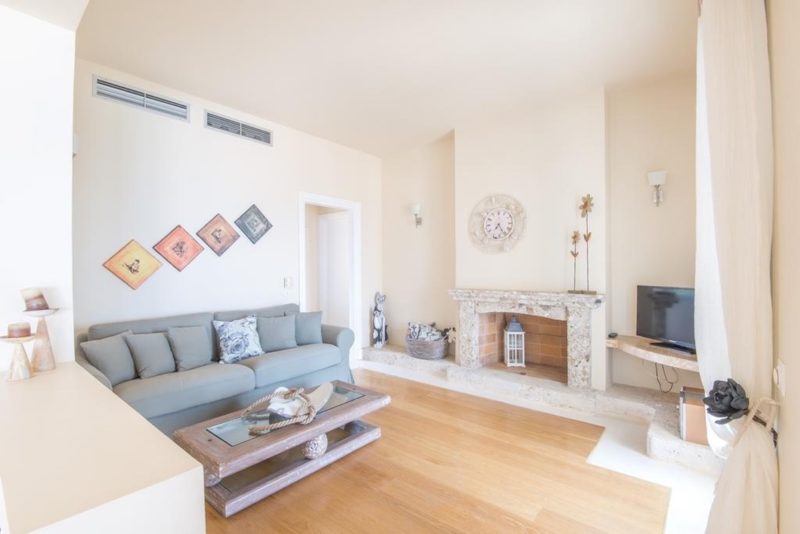 Magnifique villa en bord de mer dans le Péloponnèse, à Porto Heli, Petrothalassa in 37.337292124648,23.186512171399,12