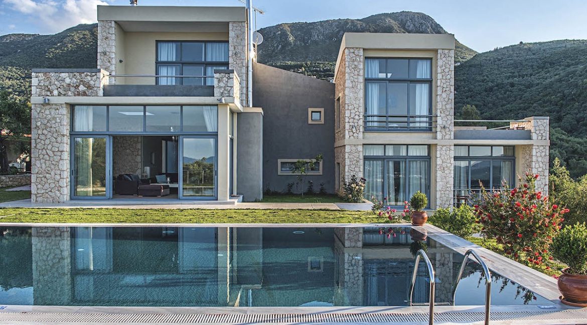 Amazing Villa in Corfu, Barbati, Luxury Villas in Corfu for Sale, Real Estate in Corfu, Greek villas for Sale, Luxury Property in Corfu Greece 25