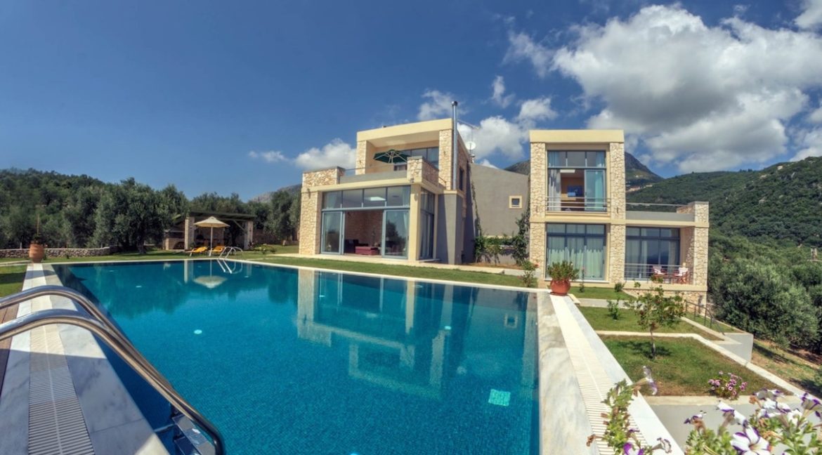 Amazing Villa in Corfu, Barbati, Luxury Villas in Corfu for Sale, Real Estate in Corfu, Greek villas for Sale, Luxury Property in Corfu Greece 3