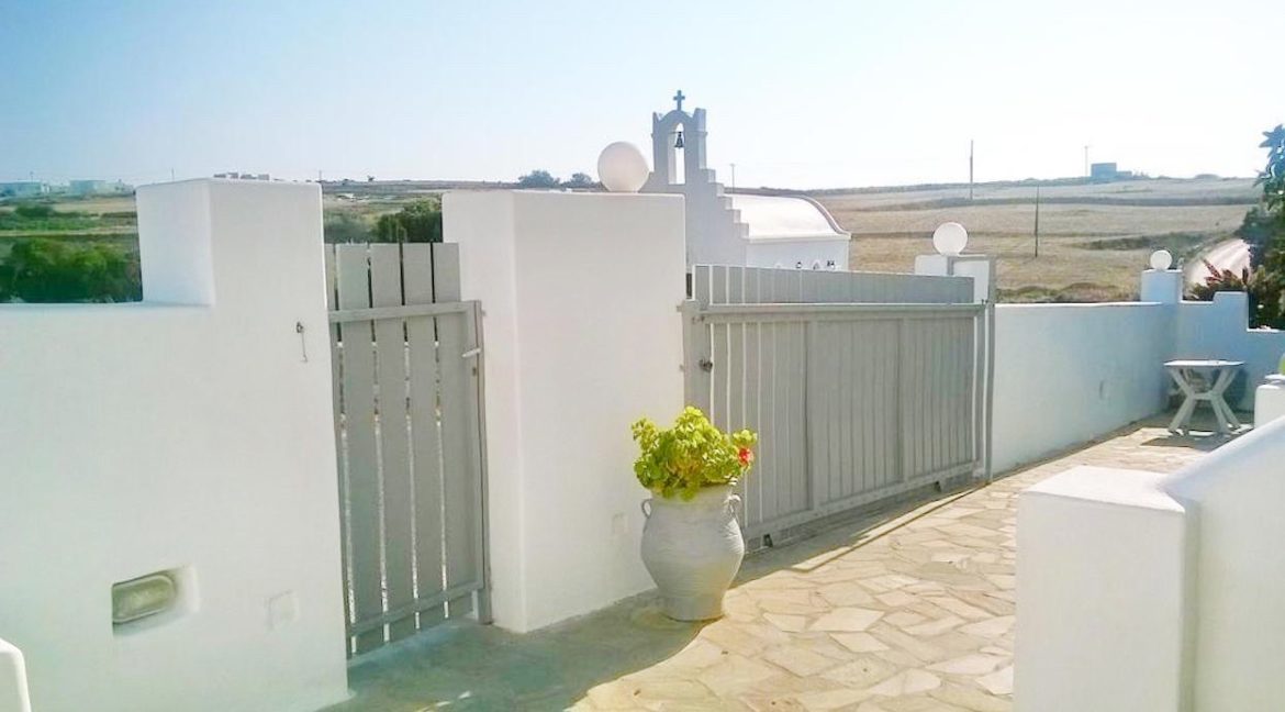 Apartments Hotel at Paros Greece . Paros Real Estate, Small Hotel in Paros for Sale, Hotel Sales in Paros, Paros Greece Real Estate 5