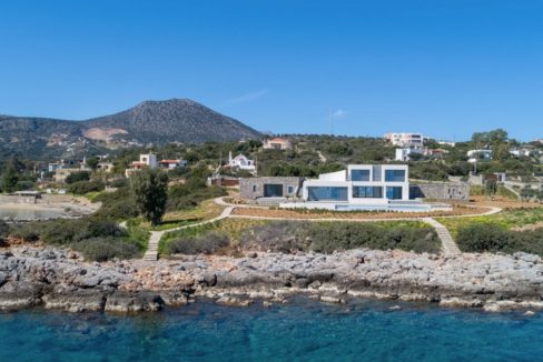 Beachfront Luxury Villa in Crete, Agios Nikolaos. Luxury Beachfront Property in Crete, Seafront Villa Crete for Sale, Luxury Estate in Crete 1