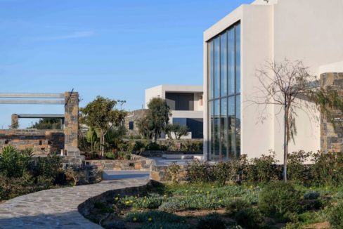 Beachfront Luxury Villa in Crete, Agios Nikolaos. Luxury Beachfront Property in Crete, Seafront Villa Crete for Sale, Luxury Estate in Crete 6
