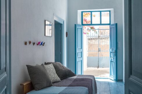 House for sale in Santorini Pyrgos, with sea view, Real Estate in Santorini 2