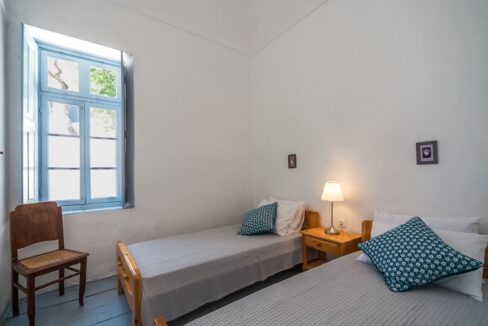 House for sale in Santorini Pyrgos, with sea view, Real Estate in Santorini 4