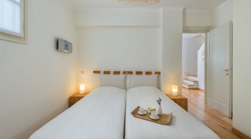 Luxury Complex of 3 Villas for Sale in Spetses island Greece. Villas for Sale in Spetses, Spetses island near Athens, for Sale in Spetses Greece 3