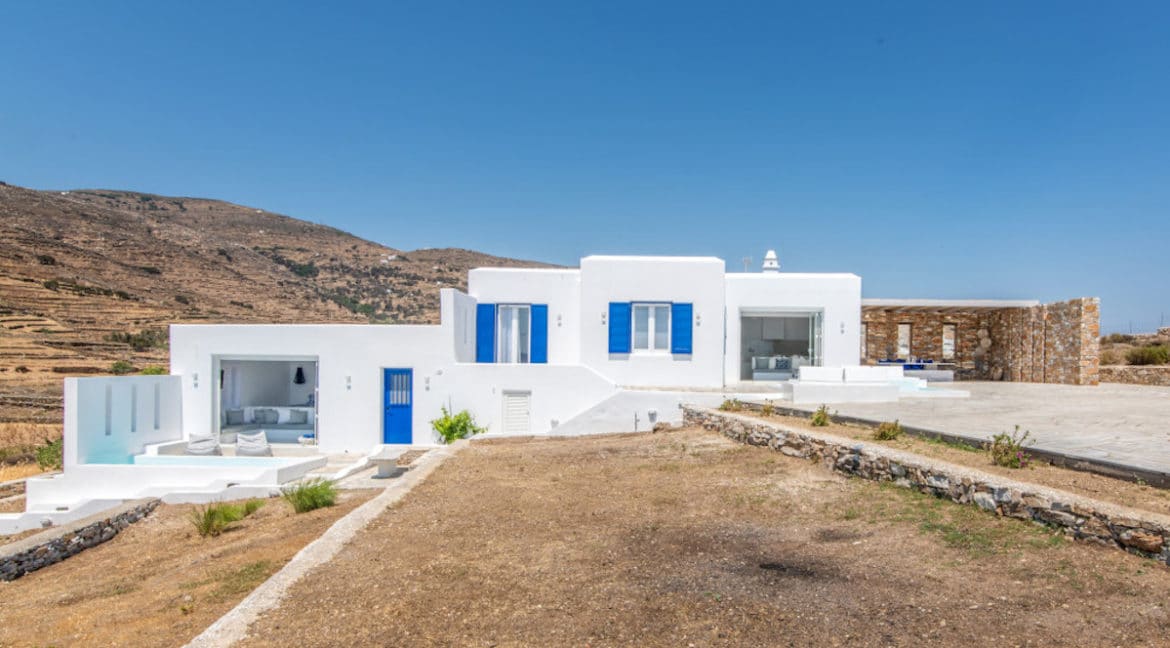 Luxury Villa in Tinos Island, Luxury Villa in Cyclades Greece, Tinos Greece, Real Estate in Tinos, Luxury Estate in Tinos, Luxury Properties in Cyclades 18