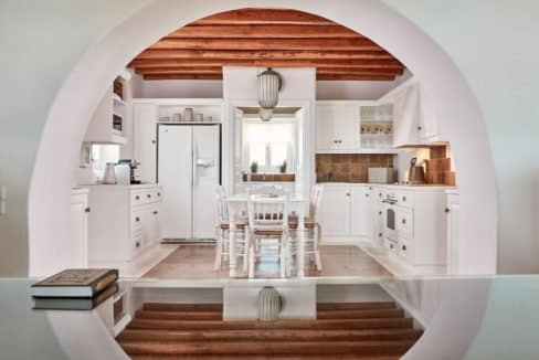 Luxury villa in Mykonos with 10,000 sqm land. Mykonos Villas, Luxury Villa for Sale in Mykonos, Mykonos Luxury Villas, Real Estate Mykonos, Agrari 19