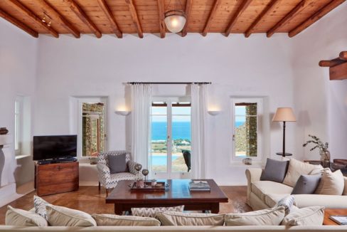 Luxury villa in Mykonos with 10,000 sqm land. Mykonos Villas, Luxury Villa for Sale in Mykonos, Mykonos Luxury Villas, Real Estate Mykonos, Agrari 23