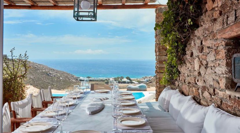 Luxury villa in Mykonos with 10,000 sqm land. Mykonos Villas, Luxury Villa for Sale in Mykonos, Mykonos Luxury Villas, Real Estate Mykonos, Agrari 27