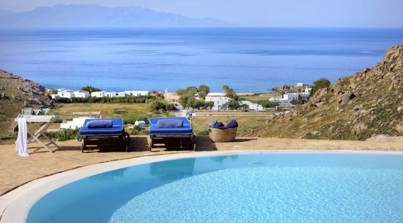 Luxury villa in Mykonos with 10,000 sqm land. Mykonos Villas, Luxury Villa for Sale in Mykonos, Mykonos Luxury Villas, Real Estate Mykonos, Agrari