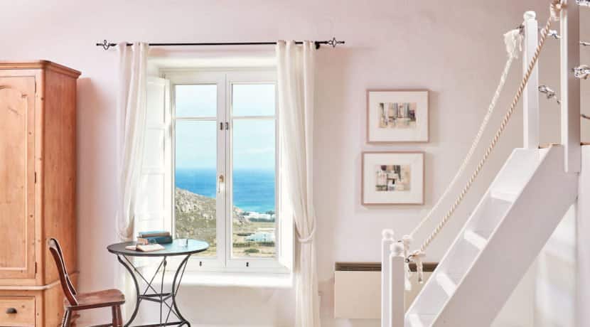 Luxury villa in Mykonos with 10,000 sqm land. Mykonos Villas, Luxury Villa for Sale in Mykonos, Mykonos Luxury Villas, Real Estate Mykonos, Agrari 5
