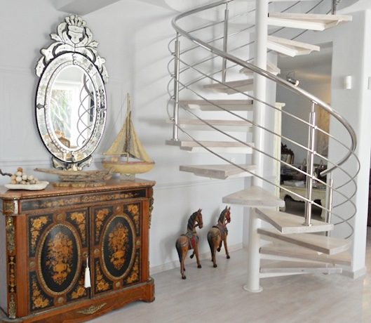 Mykonos Villa in Aleomandra, Agios Ioannis Diakoftis FOR SALE. Mykonos Villas for Sale, Luxury Villas in Mykonos for Sale, Property in Mykonos for Sale 2
