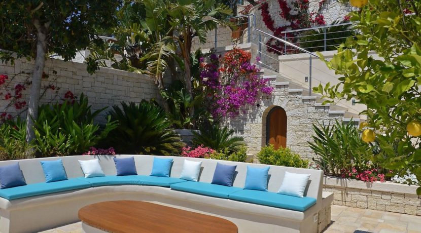 Super Luxury Villa in Corfu, Seafront Luxury Villa in Corfu, Luxury Estate in Corfu, Luxury Property in Corfu, Real Estate in Corfu 26