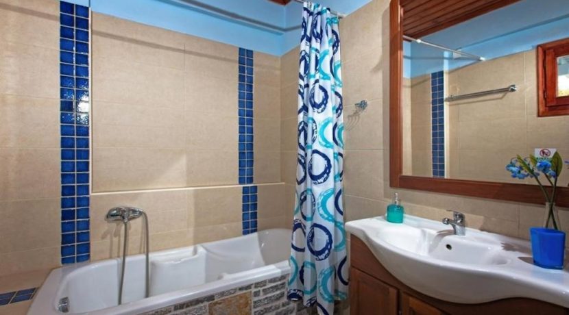 Villa for Sale in South Crete, Homes for Sale in Crete, Economy House for Sale in Crete, Property in Crete Greece, Real Estate in Crete 3