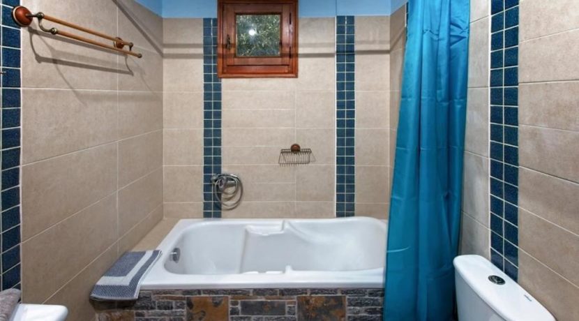 Villa for Sale in South Crete, Homes for Sale in Crete, Economy House for Sale in Crete, Property in Crete Greece, Real Estate in Crete 9
