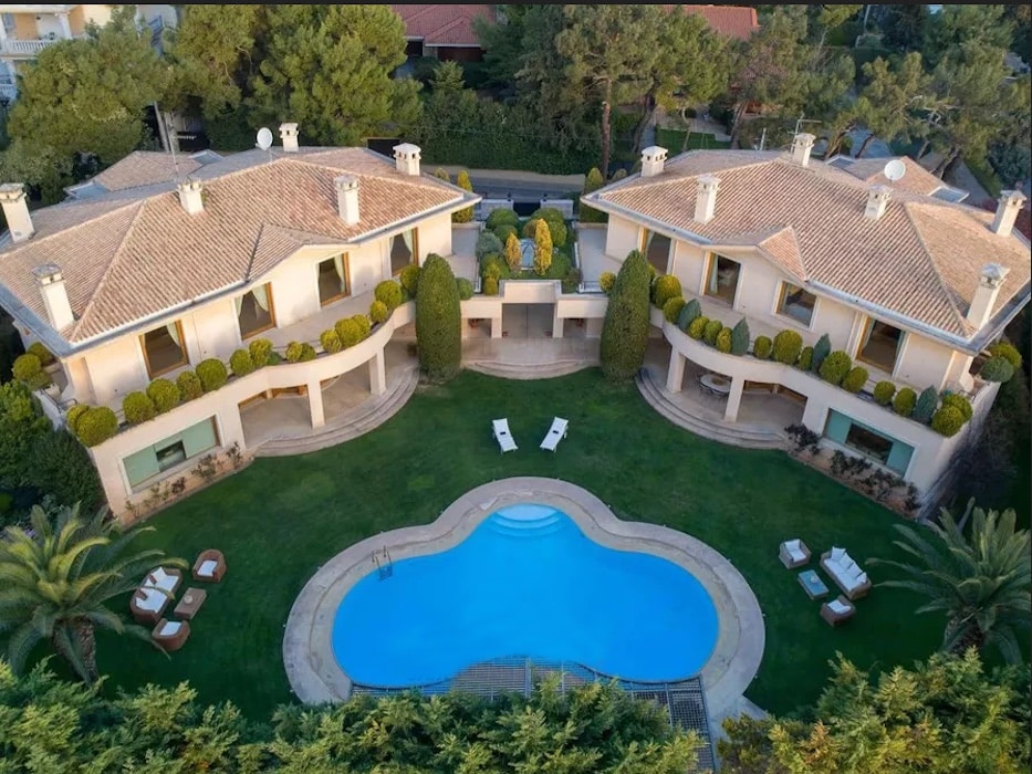 Villa for sale at Ekali, North Athens Luxury Villas North Athens for Sale