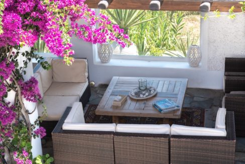 Waterfront Luxury Villa in Mykonos. Mykonos estates, elite estates Mykonos, Luxury Estate Mykonos, Seafront Villa Mykonos, Mykonos Villas 12