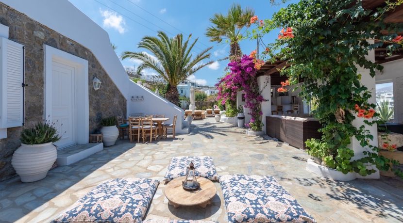 Waterfront Luxury Villa in Mykonos. Mykonos estates, elite estates Mykonos, Luxury Estate Mykonos, Seafront Villa Mykonos, Mykonos Villas 17