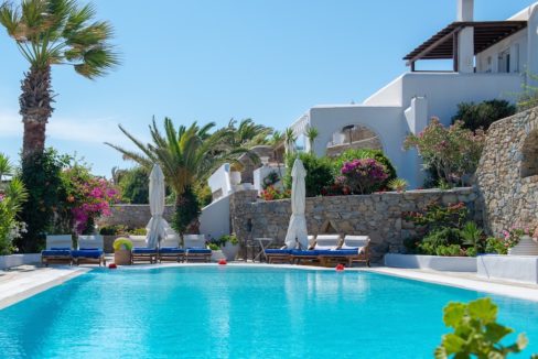 Waterfront Luxury Villa in Mykonos. Mykonos estates, elite estates Mykonos, Luxury Estate Mykonos, Seafront Villa Mykonos, Mykonos Villas 22