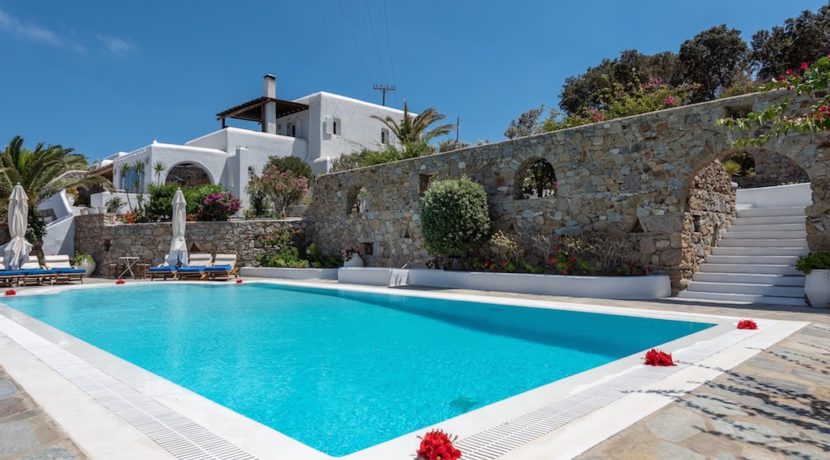 Waterfront Luxury Villa in Mykonos. Mykonos estates, elite estates Mykonos, Luxury Estate Mykonos, Seafront Villa Mykonos, Mykonos Villas 23