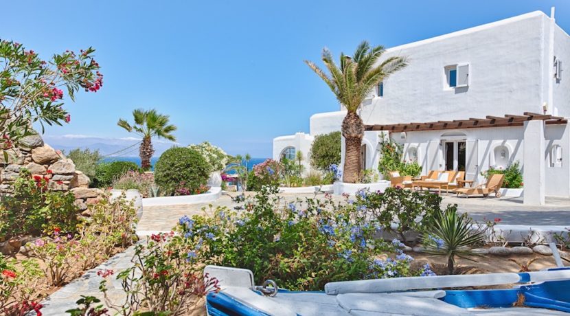 Waterfront Luxury Villa in Mykonos. Mykonos estates, elite estates Mykonos, Luxury Estate Mykonos, Seafront Villa Mykonos, Mykonos Villas 28