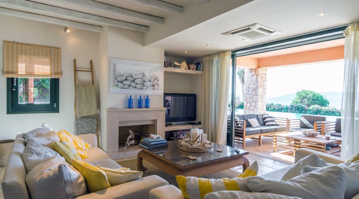 2 Amazing Beachfront Villas in Peloponnese, Ermioni, Villas for Sale in Porto Heli, Beachfront Villas in Greece, Seafront Villas in Porto Heli 14