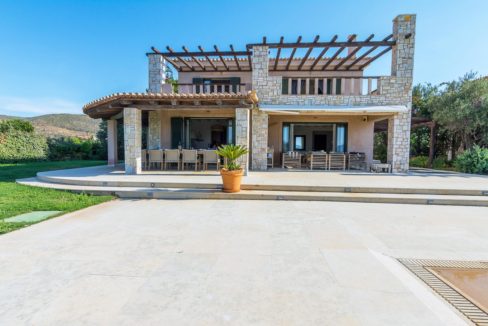 2 Amazing Beachfront Villas in Peloponnese, Ermioni, Villas for Sale in Porto Heli, Beachfront Villas in Greece, Seafront Villas in Porto Heli 7